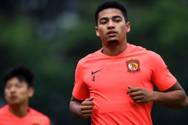 世界杯官方直播软件下载-【问答】国足归化什么类型的球员更靠谱？